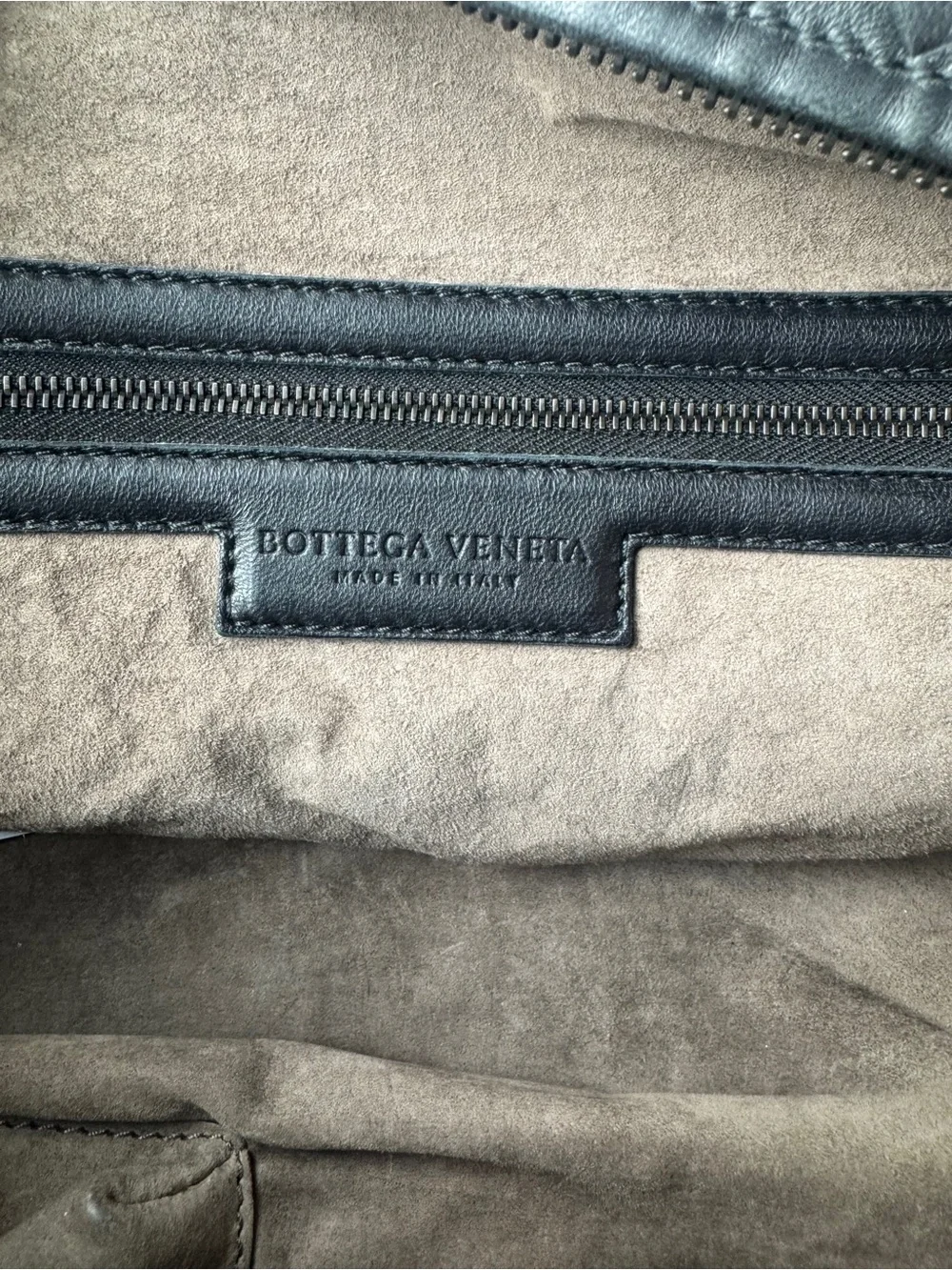 Bottega Veneta Black Nappa Leather Montaigne Boston Bag Duffel Lock Key Ex+